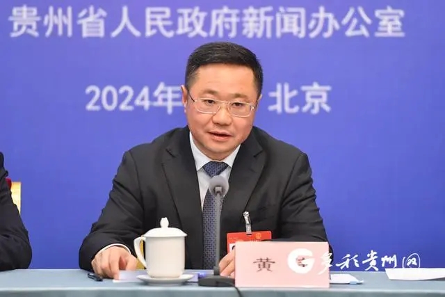 泽轩皓月