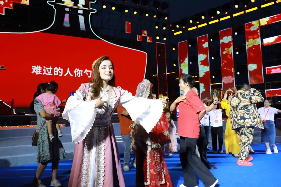 泽轩皓月