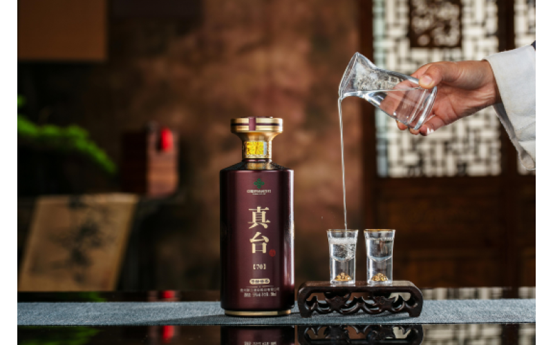 白酒板块回暖 贵州茅台上涨0.74%